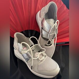 Stylish Women's Michael Kors Silver and White Sneakers